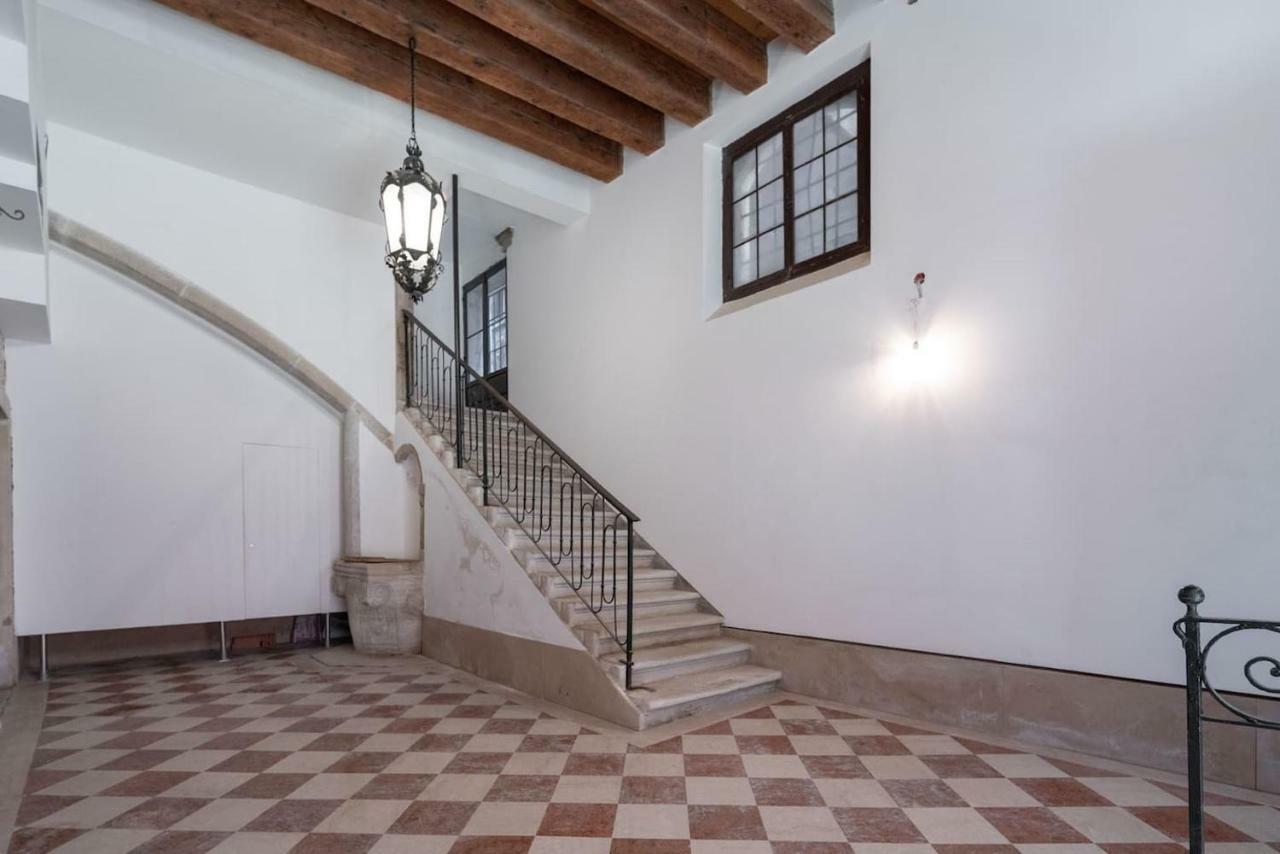 Apartment Ponte Raspi Canal View Venice Exterior photo